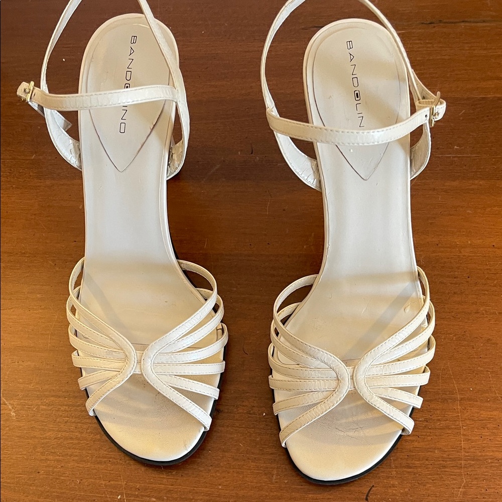 Bandolino Cream Strappy Heels - Picture 3 of 12